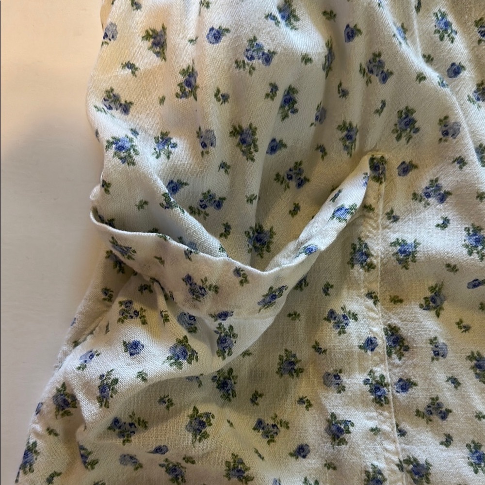 Aeropostale White and Blue Floral Romper - Picture 5 of 6
